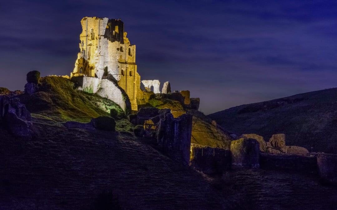 Corfe Castle Goes Orange for Paddington at Purbeck Film Festival