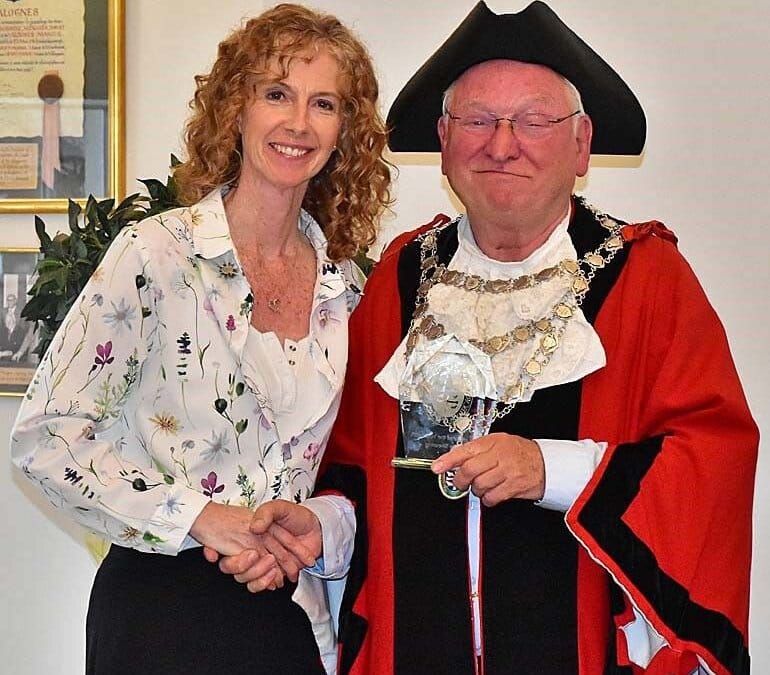Wimborne Minster Town Council Honours Julie Shearing as Volunteer of the Year 2025