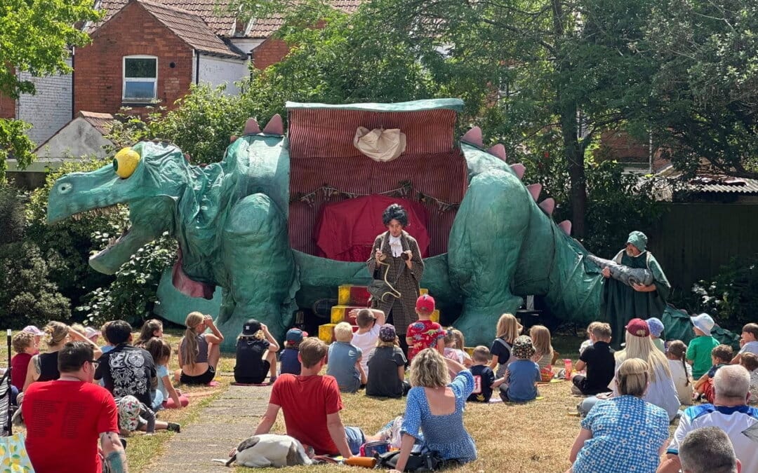 Date for Dino lovers