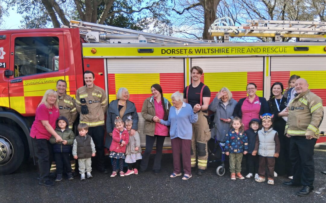 Fire Engine Visit Delights Children and Care Home Residents