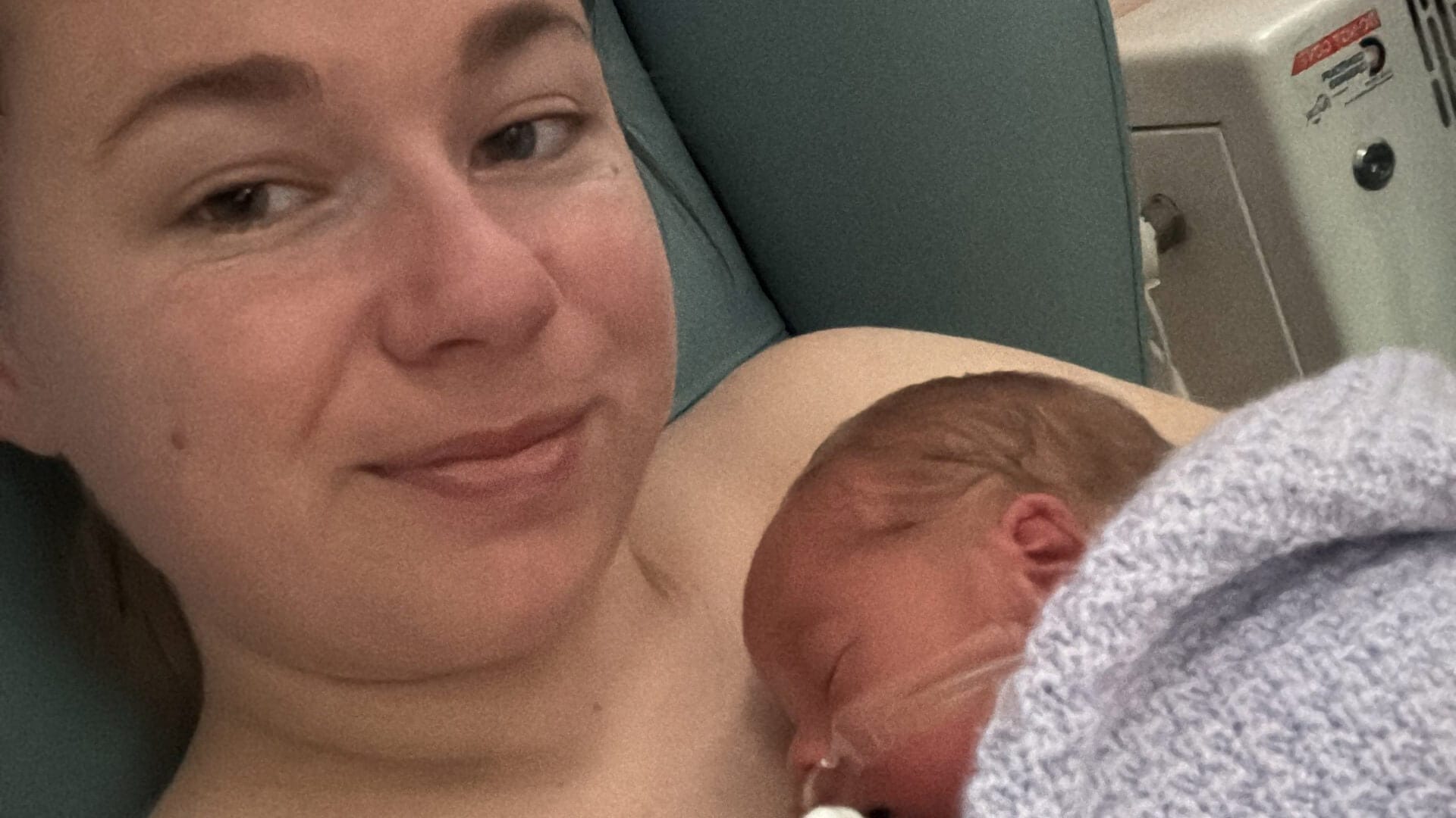 web-Picture-1-Chantelle-and-Ryder-in-the-Neonatal-Unit