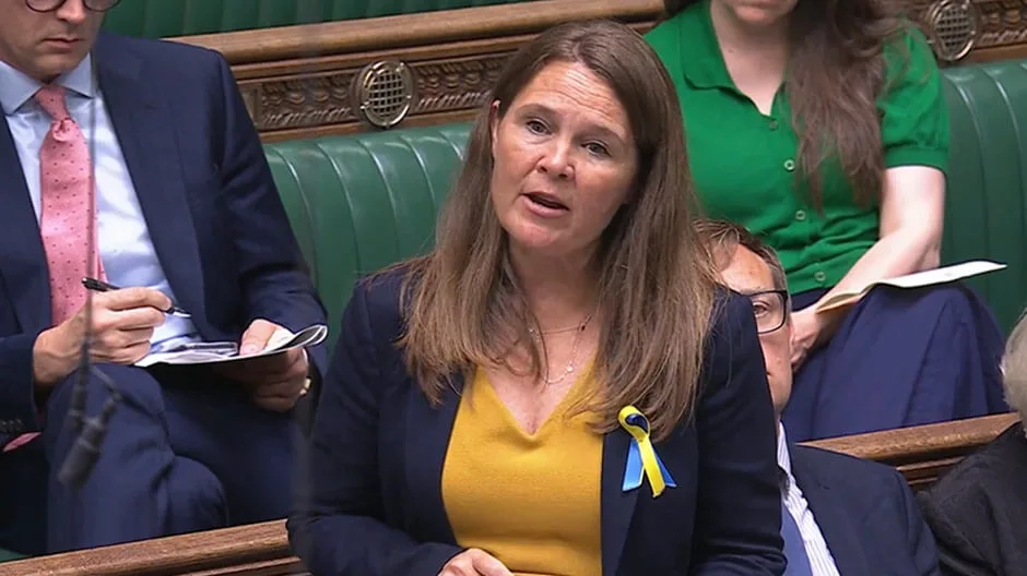 Vikki Slade MP Calls for Urgent Green Energy Initiatives in Dorset