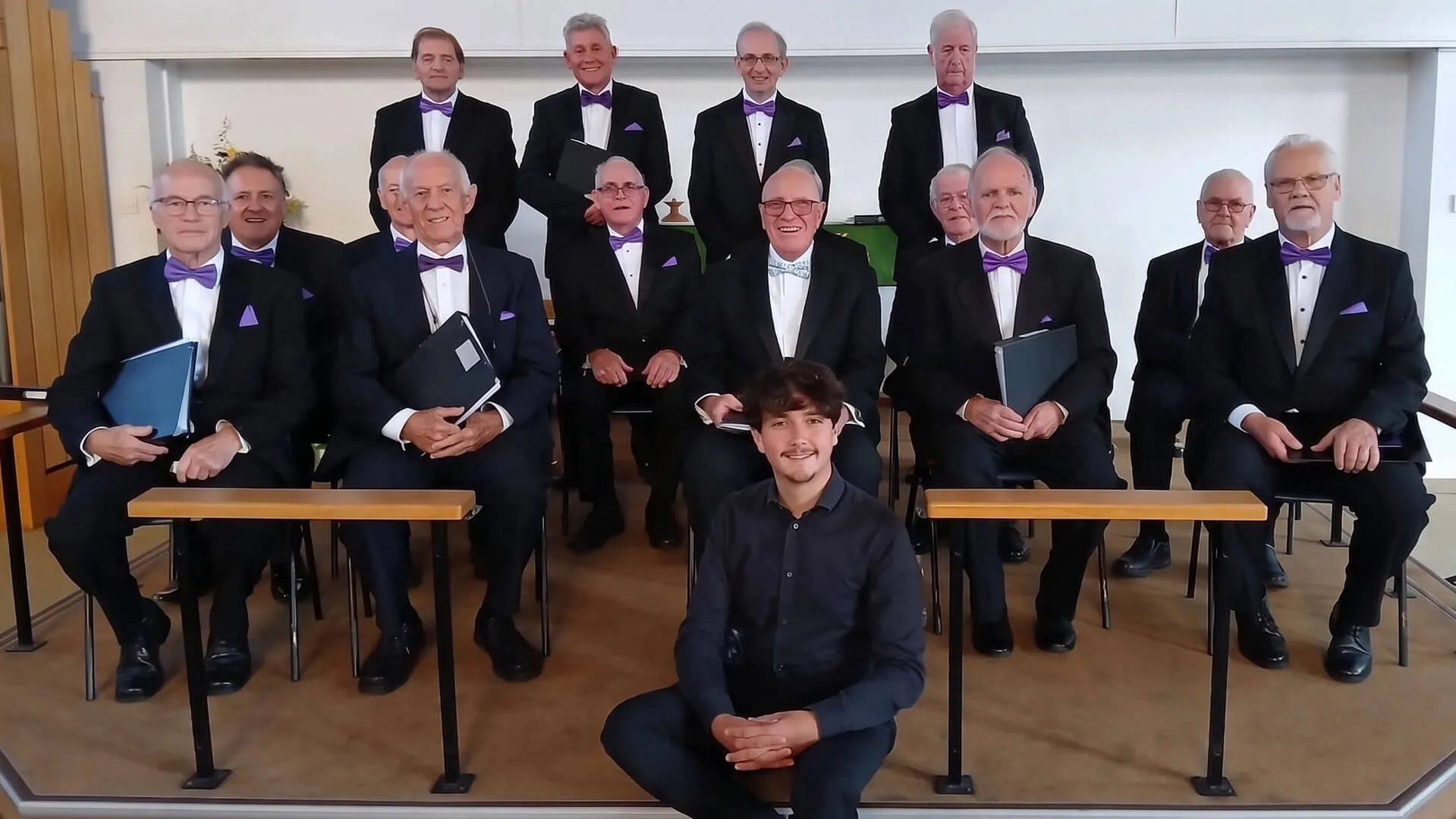 webCHOIR-Photo-West-Moors-Mag